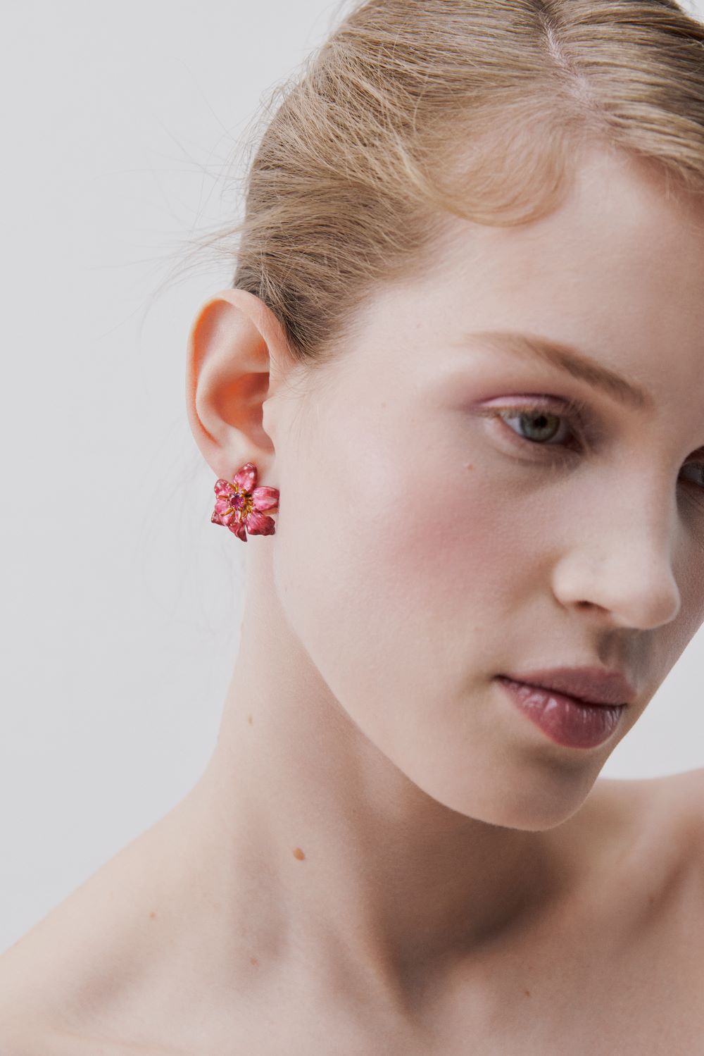 PINK CLEMATIS FLOWER POST EARRINGS