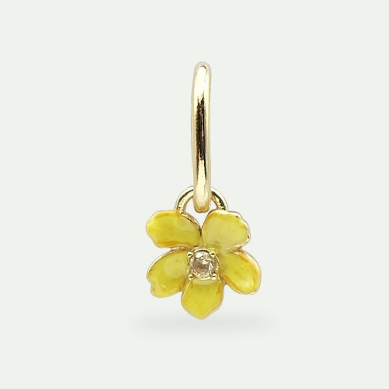BUTTERCUP PENDANT