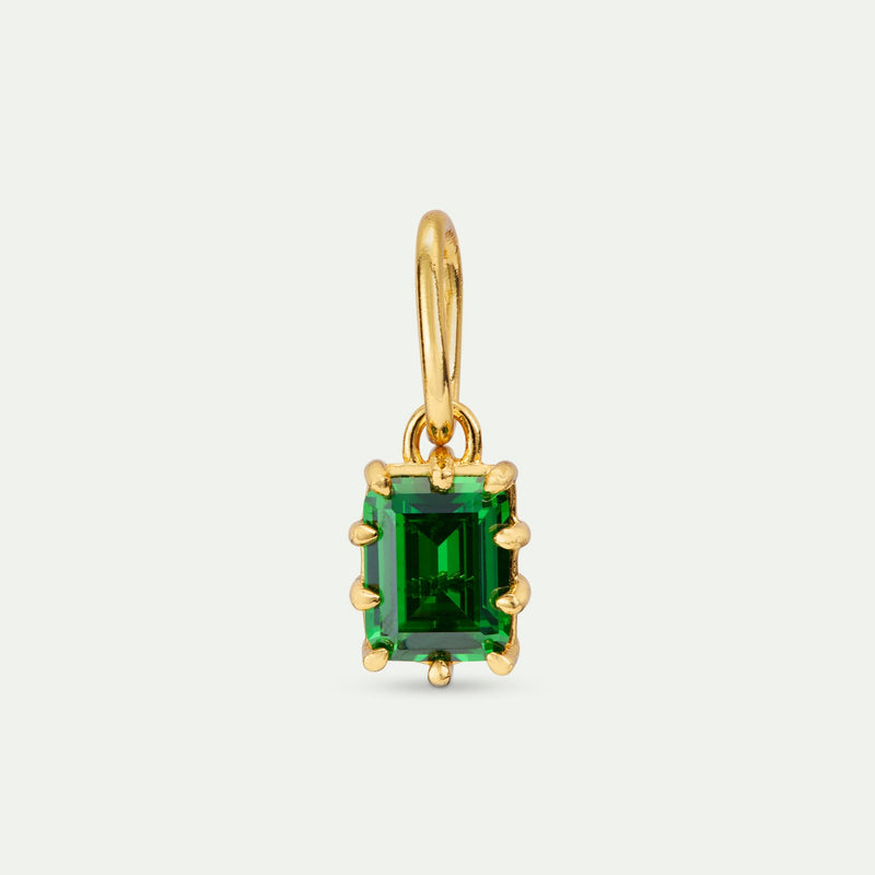 FERN GREEN STONE PENDANT