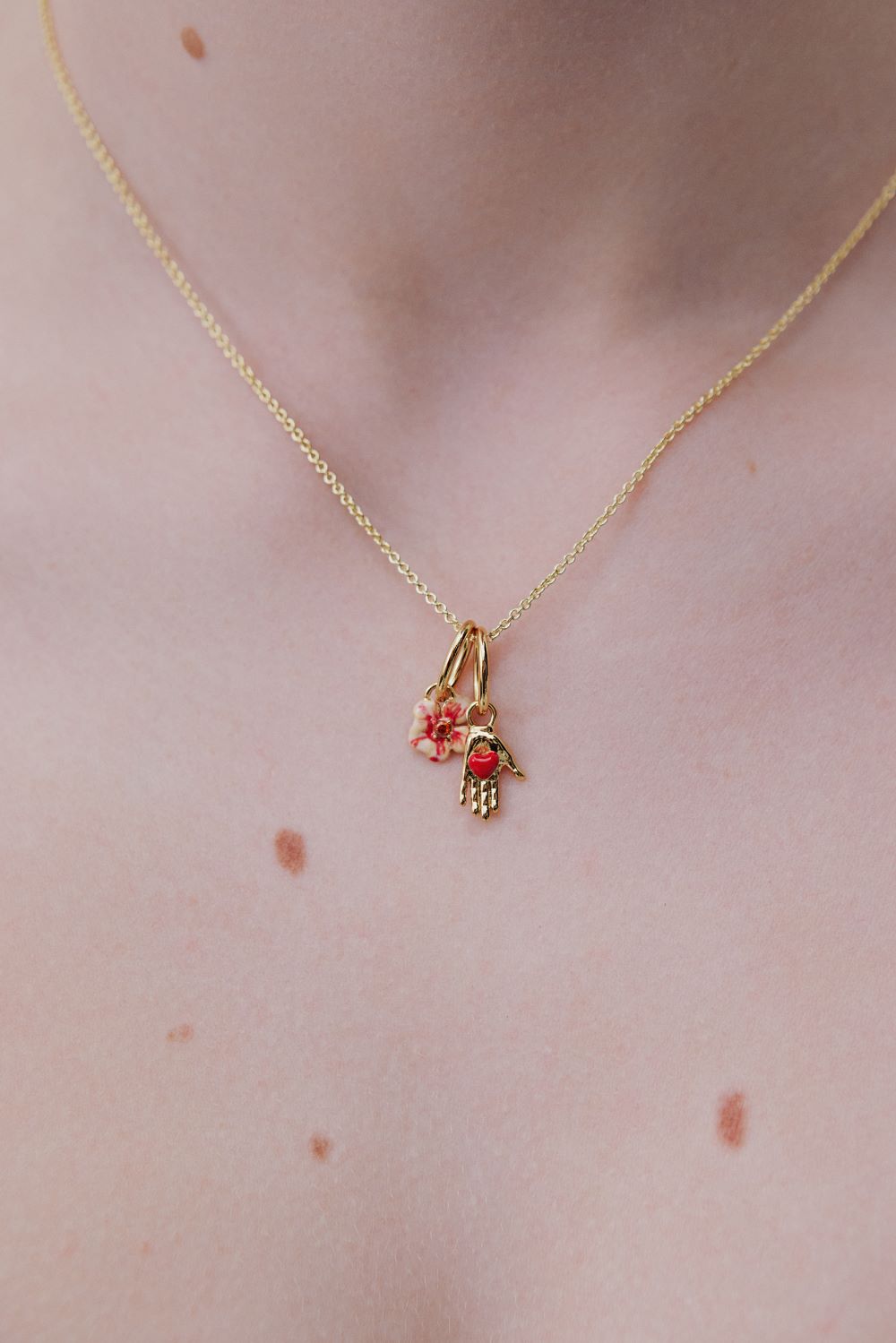 HIBISCCUS PENDANT